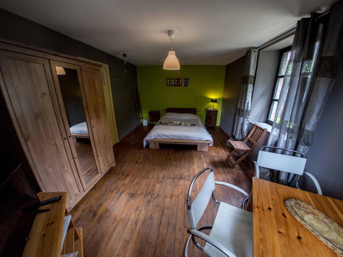 B&B Aux 10 Clefs Дюрбюи Экстерьер фото
