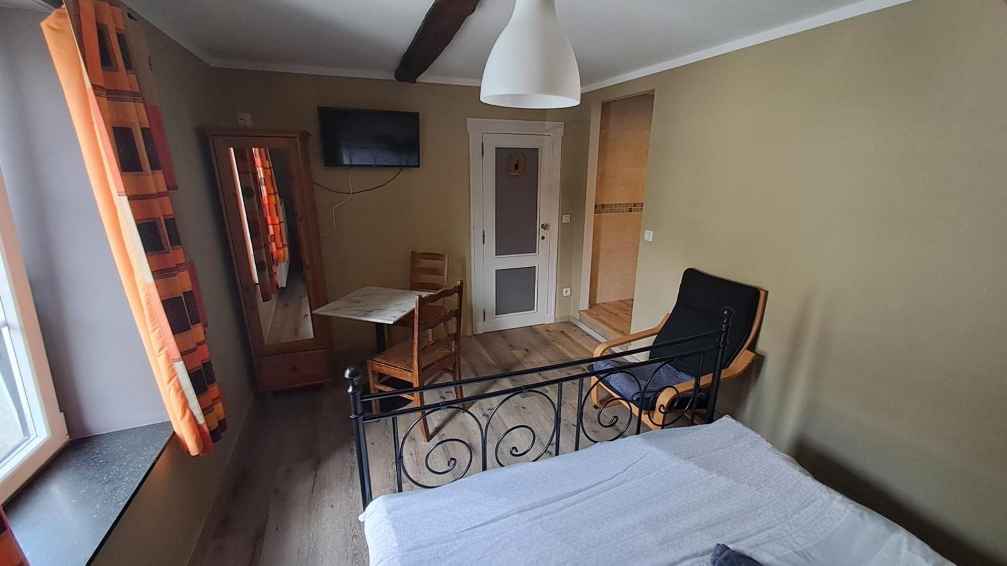 B&B Aux 10 Clefs Дюрбюи Экстерьер фото